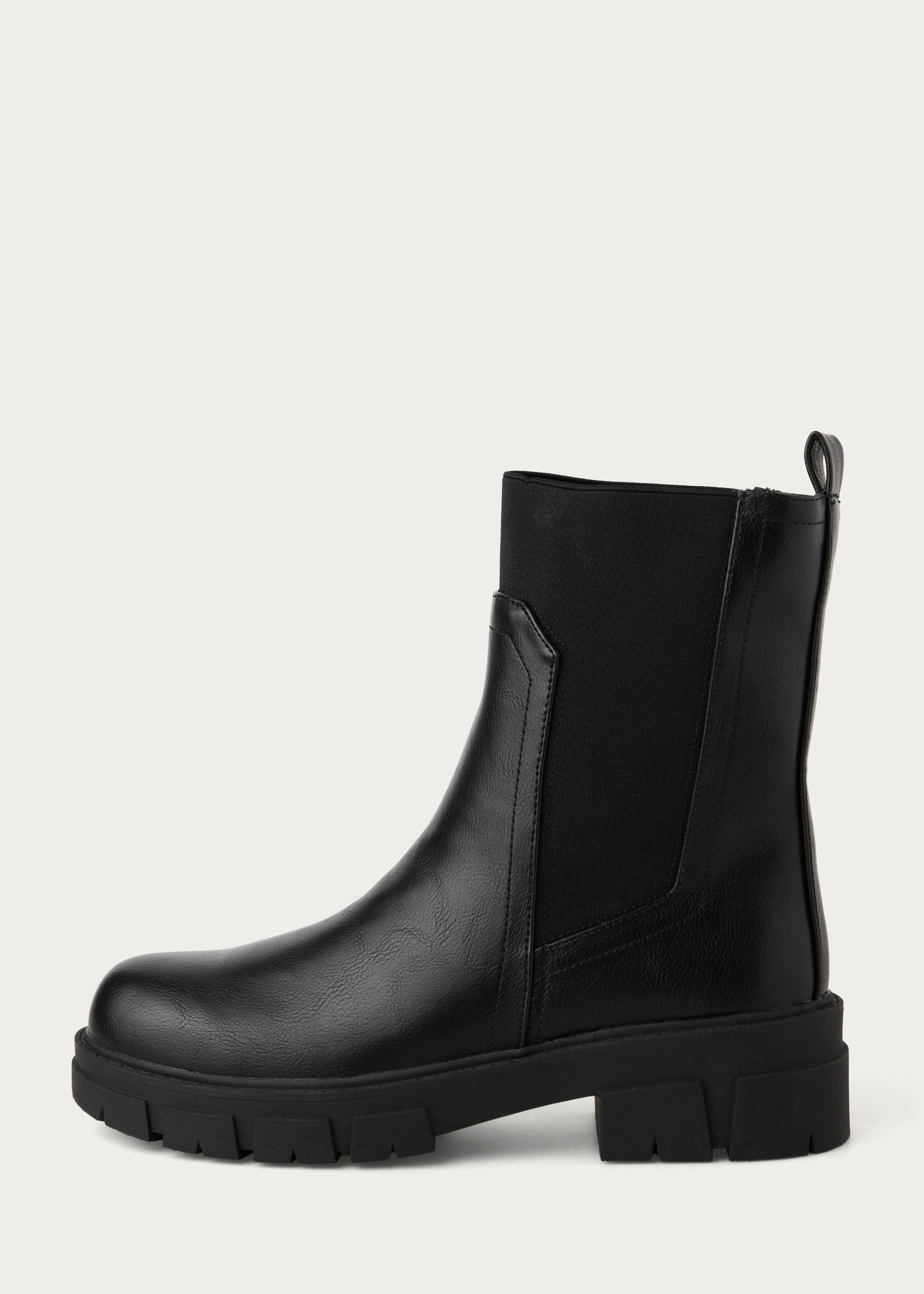 midi chelsea boots