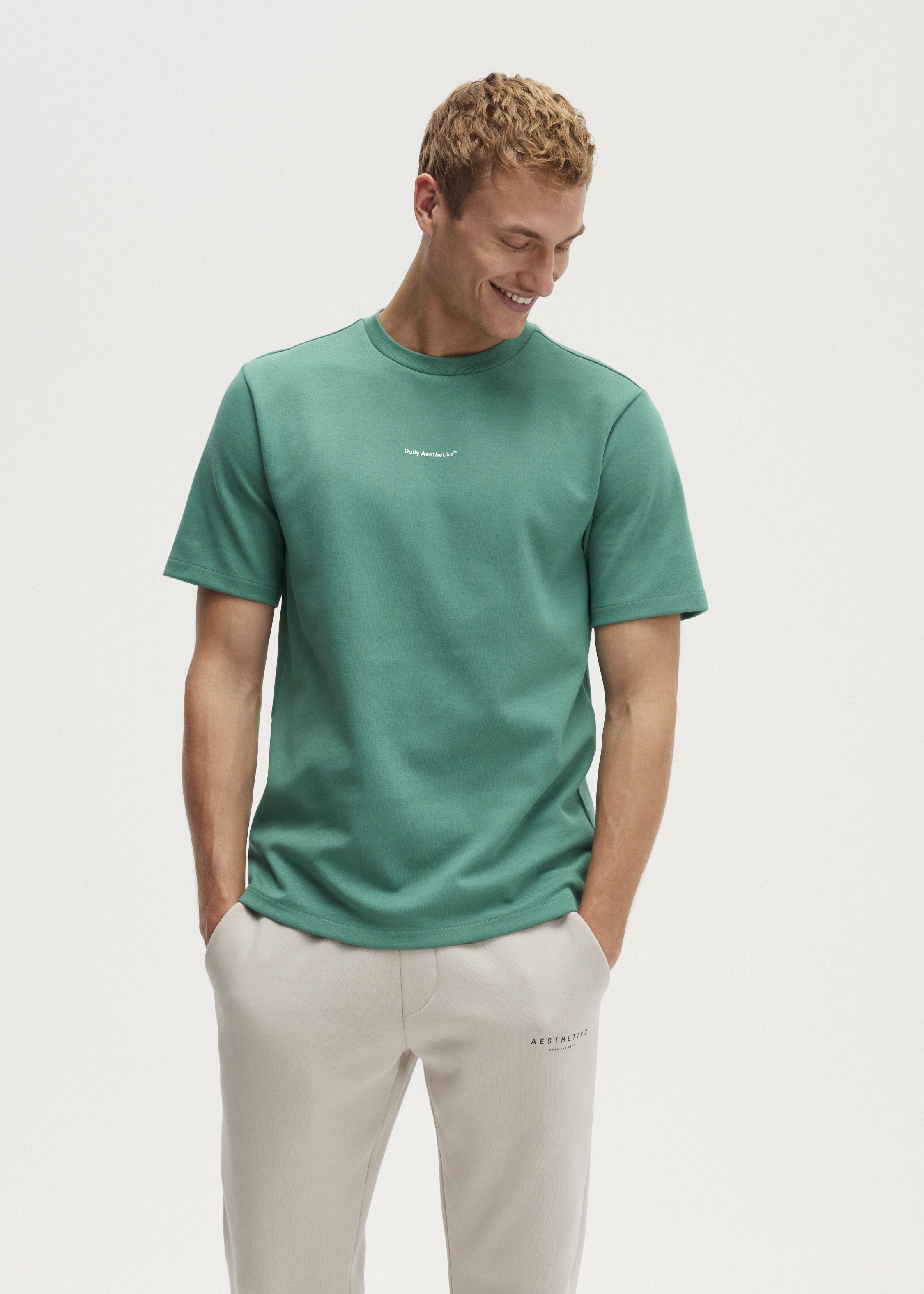 Rationalisatie Verrijking Fabel Daily Trademark T-shirt groen (GR.COL) | The Sting